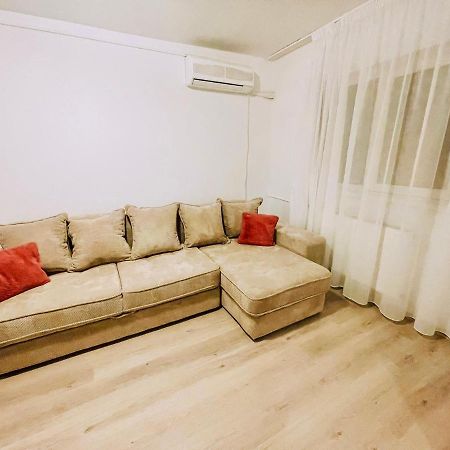 Lovely Apartment In A Quiet Area - Spitalul Judetean L5 Timişoara Eksteriør bilde